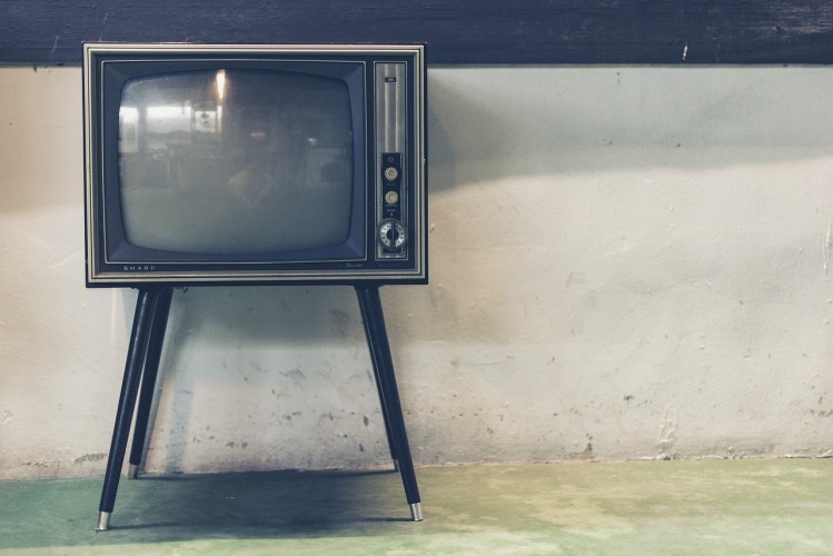 Smart TV Vs Traditional TV