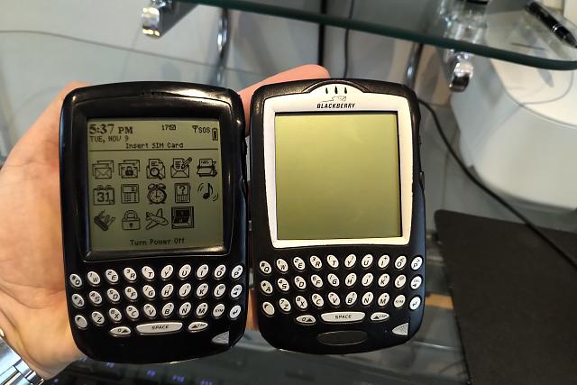 Blackberry 6710